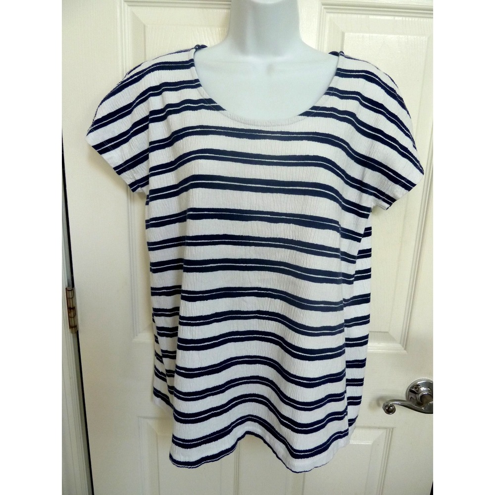 Lands' End Womens M 10/12 Striped Textured Tee Top Blue White Nautical Boxy